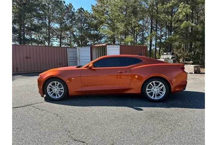 $24848 : Chevrolet Camaro 2022 LS 2dr image 4