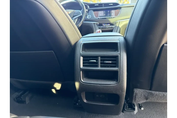 $29950 : Cadillac XT5 2023 Premium Lu image 10