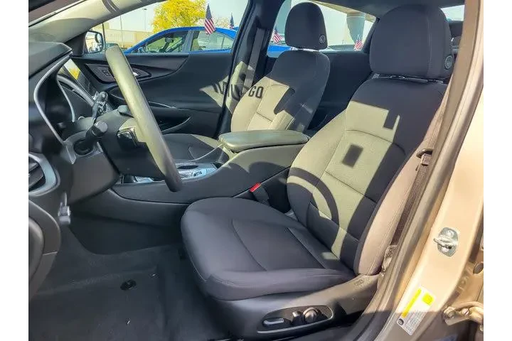 $21955 : Chevrolet Malibu 2023 LT 4dr image 10