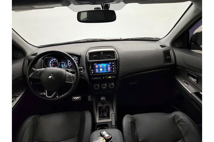 $17998 : Mitsubishi Outlander Sport 2 image 8