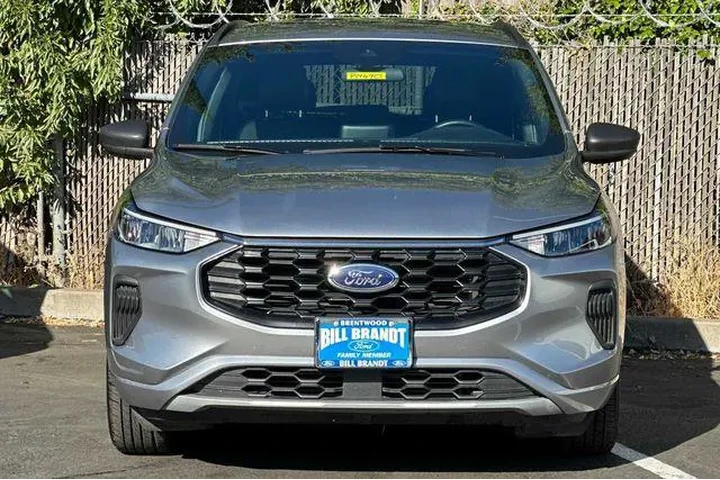 $16288 : Ford Escape 2024 ST-Line 4dr image 6