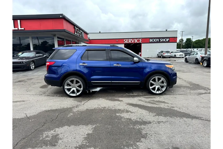 $7980 : 2014 Explorer FWD 4dr XLT image 1