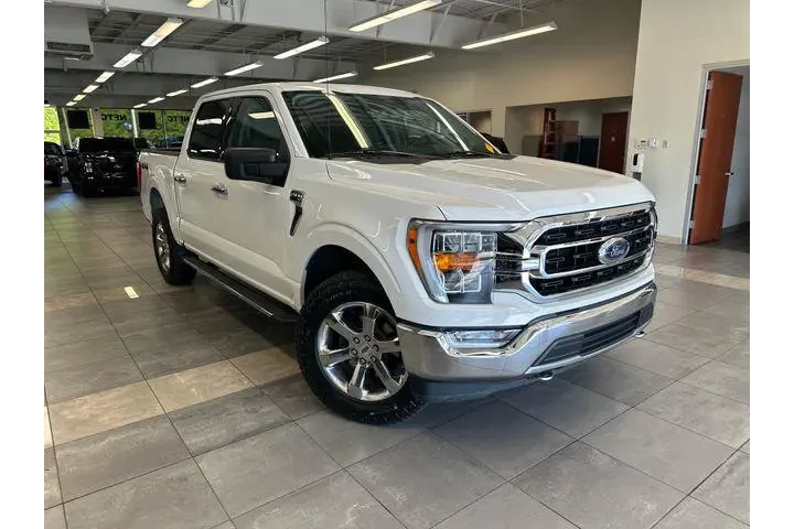 $31500 : Ford F-150 2021 4x4 XL 4dr S image 1