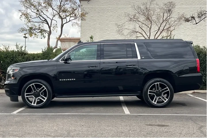 $23590 : Chevrolet Suburban 2018 4x2 image 5