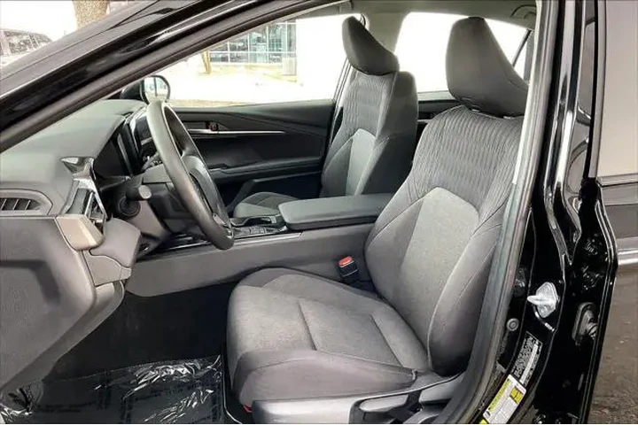 $25225 : Toyota Camry 2025 SE 4dr Sed image 7