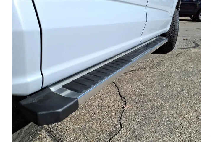 $39986 : Ford F-150 2025 4x4 XLT 4dr image 7