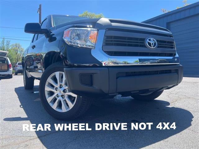 $22988 : 2016 Tundra SR5, LOW MILES, R image 1