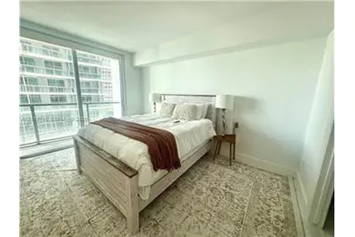 $4100 : Rental property with 2 bedro image 6