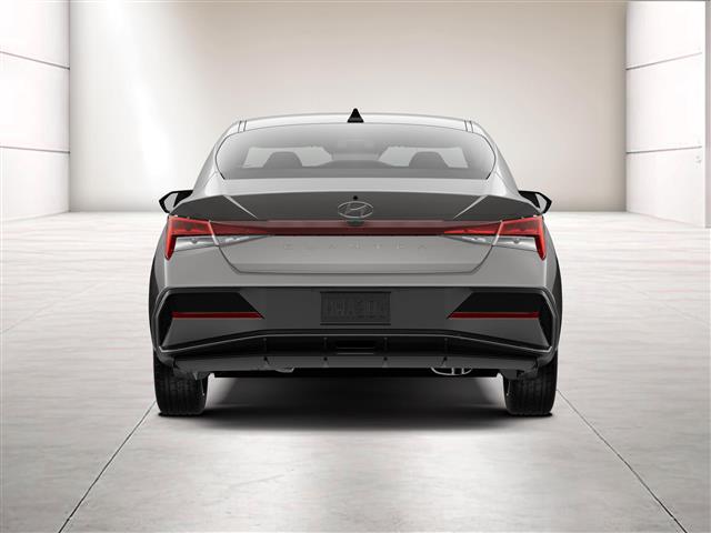 $27085 : New 2024 Hyundai ELANTRA SEL image 6