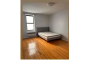 Rento cuarto amplio en NY