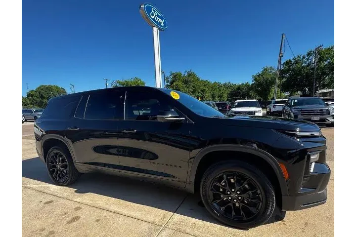 $35995 : Chevrolet Traverse 2024 4X4 image 2
