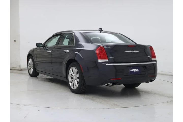 $20998 : Chrysler 300 2017 AWD C 4dr image 2