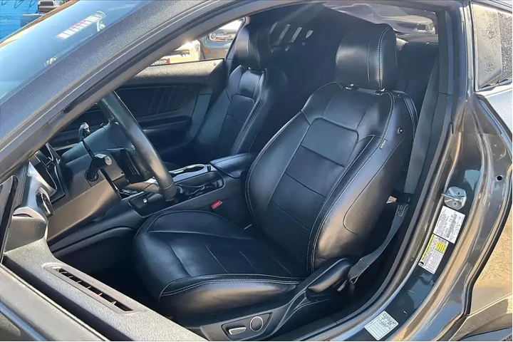 $16991 : Ford Mustang 2018 EcoBoost P image 8