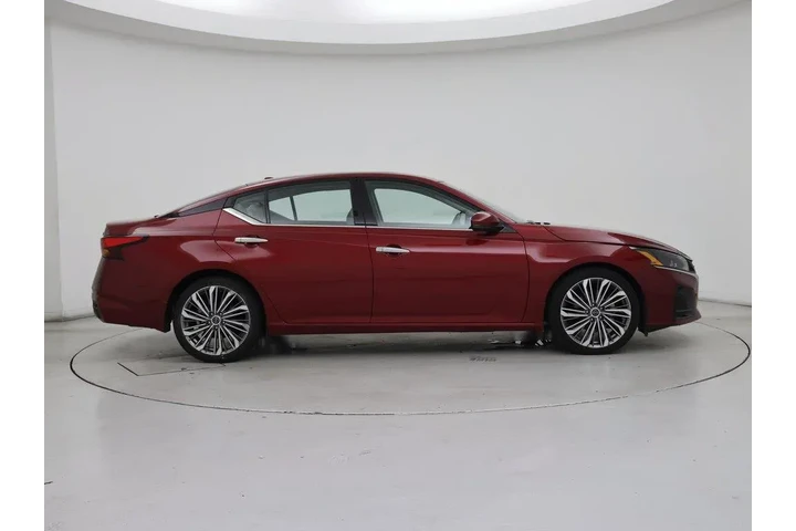 $23998 : Nissan Altima 2023 2.5 SL 4d image 7