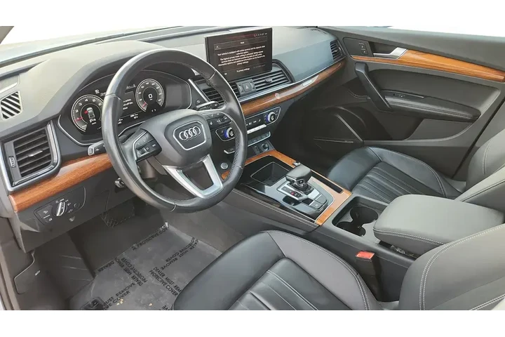 $25431 : Audi Q5 2023 AWD quattro S l image 9