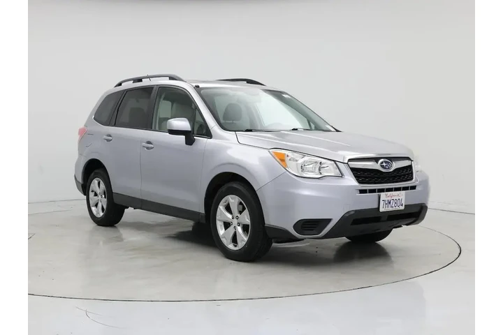 $16998 : Subaru Forester 2015 AWD 2.5 image 1