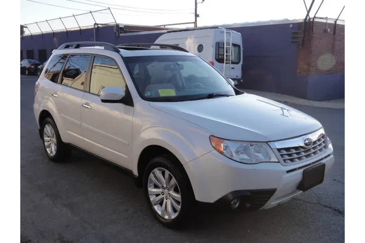 $8950 : 2012 Forester 2.5X Premium image 3