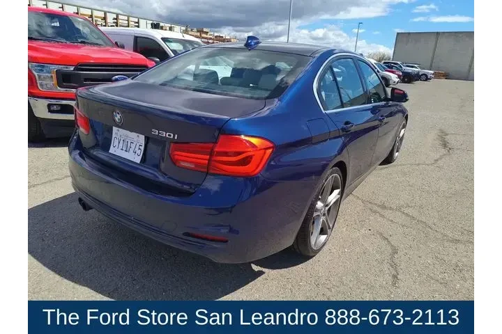 $13950 : BMW 3 Series 2017 330i 4dr S image 6