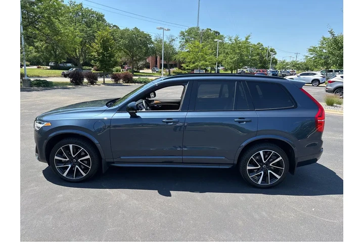 $48989 : 2023 XC90 Recharge Plug-In Hy image 10