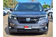 $32029 : Honda Pilot 2022 AWD SE 4dr thumbnail
