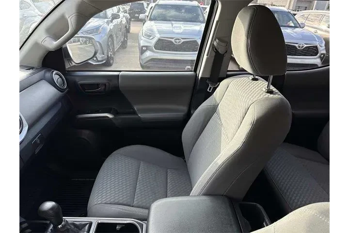 $27557 : Toyota Tacoma 2020 4x2 TRD O image 8