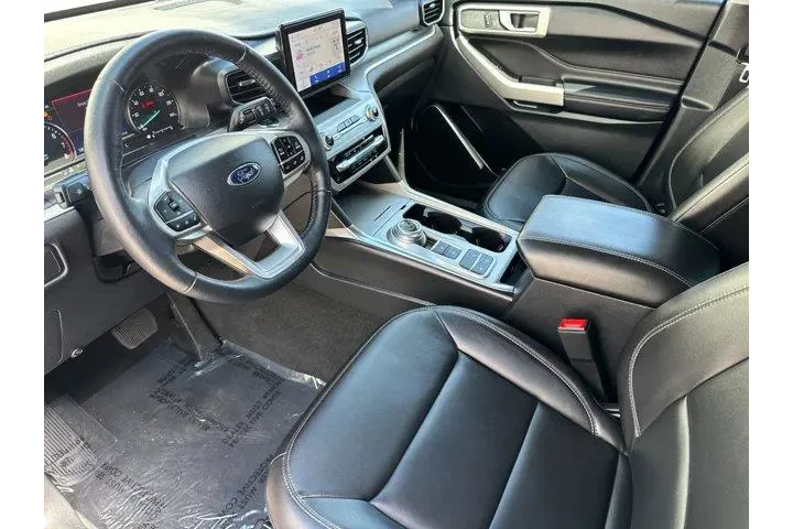 $29051 : Ford Explorer 2022 XLT 4dr S image 10