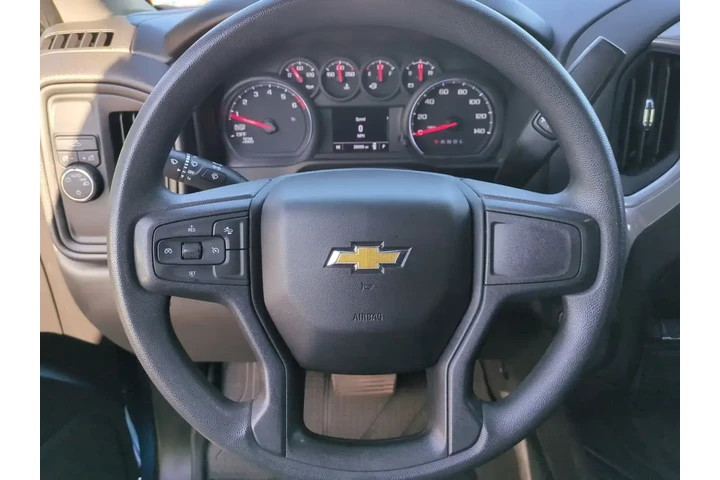 $30464 : Chevrolet Silverado 1500 202 image 9