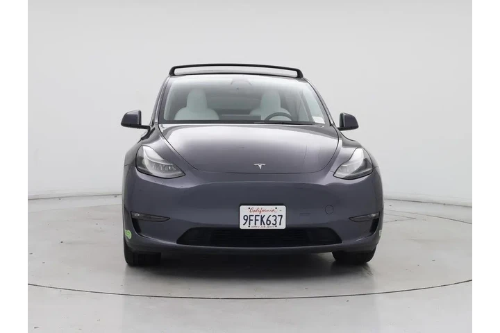 $31998 : Tesla Model Y 2023 AWD Long image 5