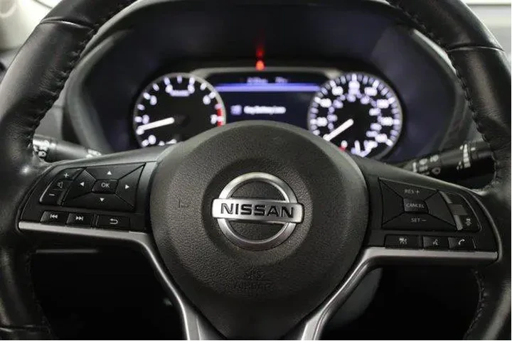 $16939 : Nissan Sentra 2021 SV 4dr Se image 7