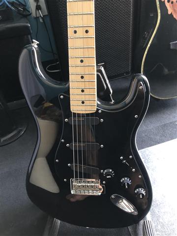 Fender Stratocaster Guitar image 5