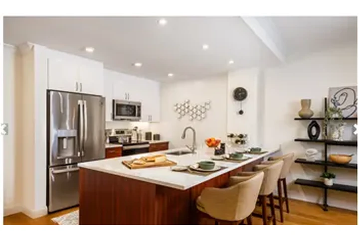 $4520 : Rental property with 2 bedro image 1