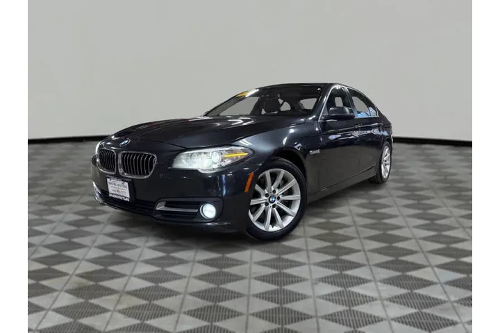 2015 BMW 5 Series 535i xDrive image 10