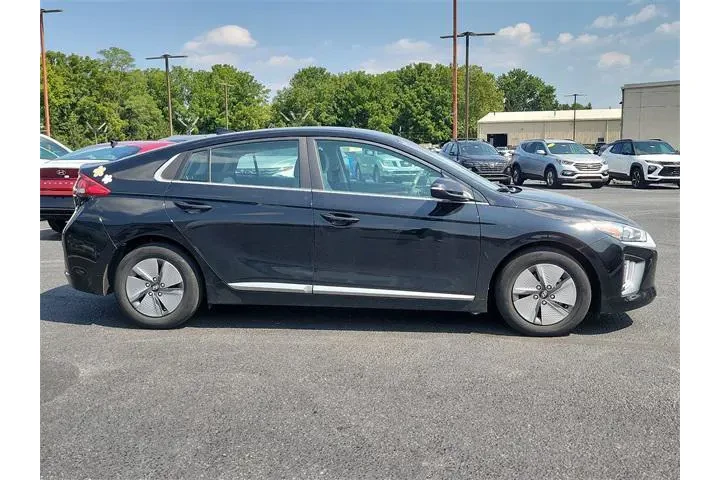$20277 : Hyundai IONIQ Hybrid 2022 SE image 7