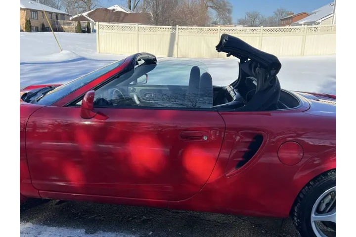 $12995 : 2003 MR2 Spyder image 9