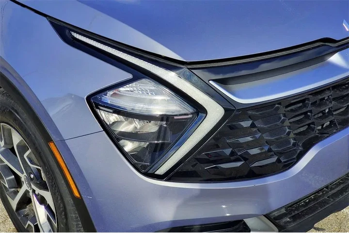 $25991 : Kia Sportage 2023 EX 4dr SUV image 2