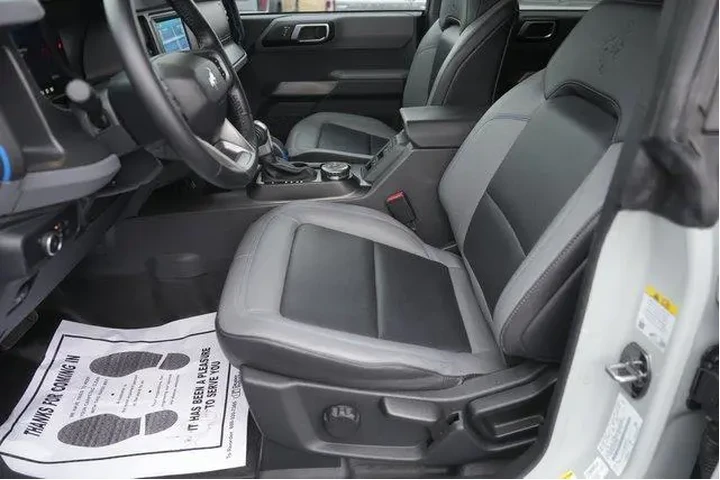 $39589 : Ford Bronco 2022 4x4 Base Ad image 9