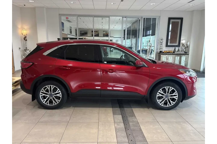 $23486 : Ford Escape Hybrid 2022 AWD image 2