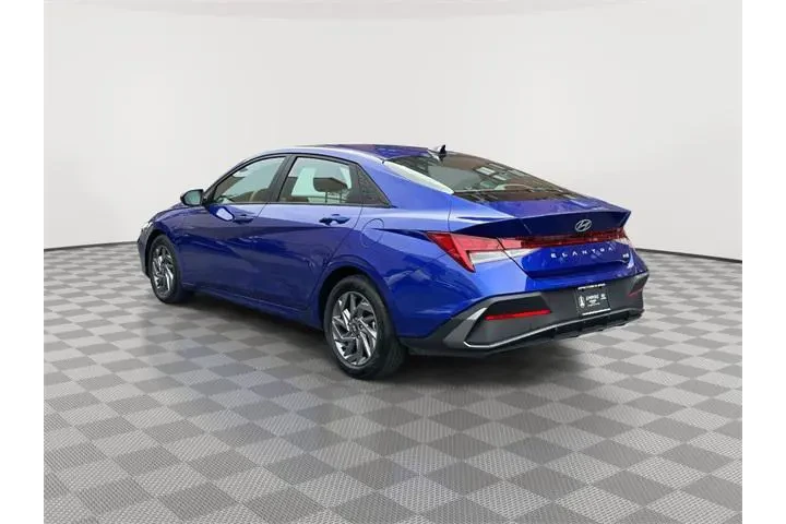 $20334 : Hyundai ELANTRA Hybrid 2024 image 5