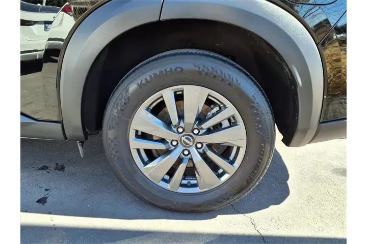 $28703 : Nissan Pathfinder 2024 AWD S image 7