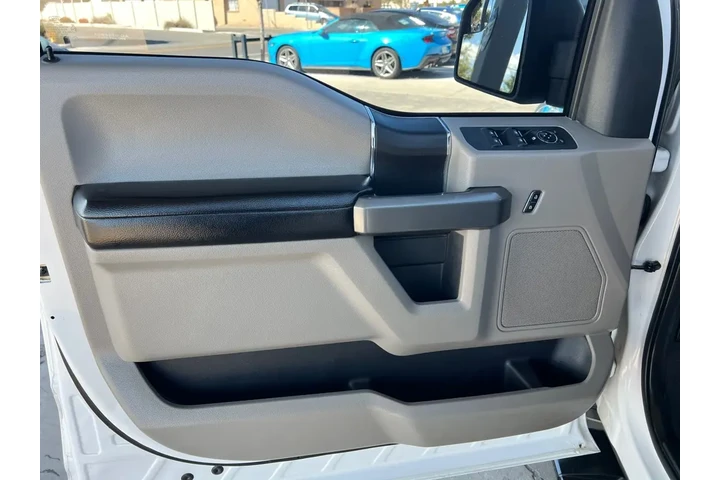 2018 F-150 XLT SuperCrew 5.5- image 10