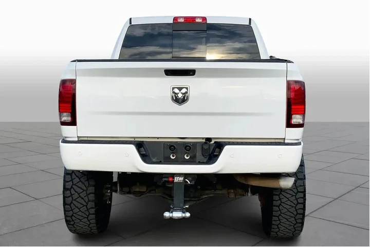 $37599 : Ram 2500 2018 4x4 Laramie 4d image 4