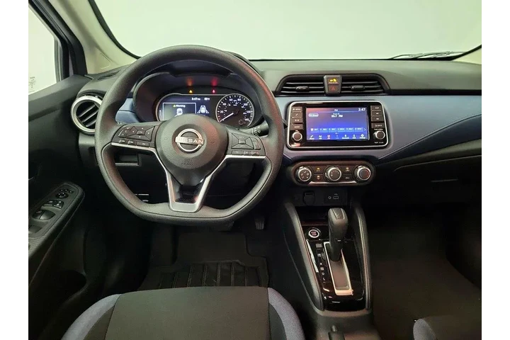 $18998 : Nissan Versa 2025 SV 4dr Sed image 10