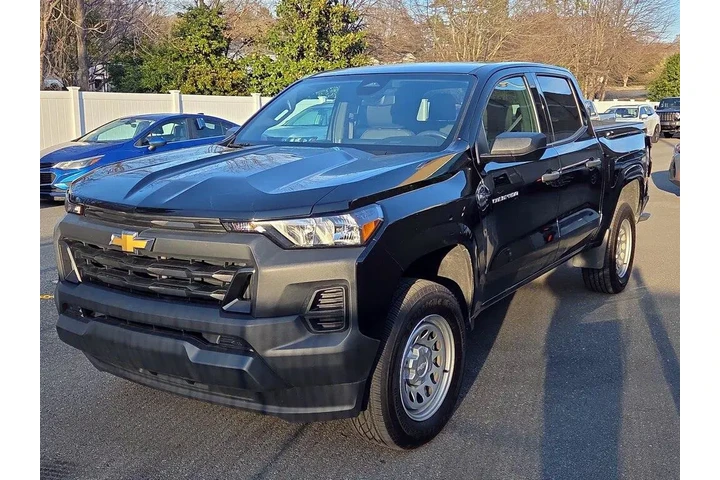 $26998 : Chevrolet Colorado 2024 4x2 image 3