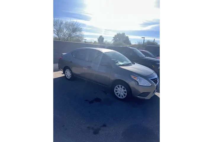 $7981 : Nissan Versa 2015 1.6 S Plus image 2