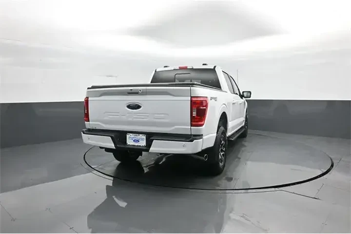 $39970 : Ford F-150 2023 4x4 XLT 4dr image 7