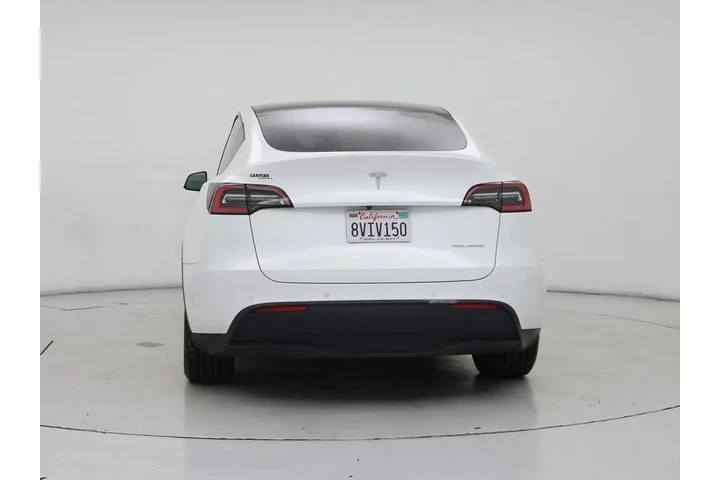 $29998 : Tesla Model Y 2021 AWD Long image 6