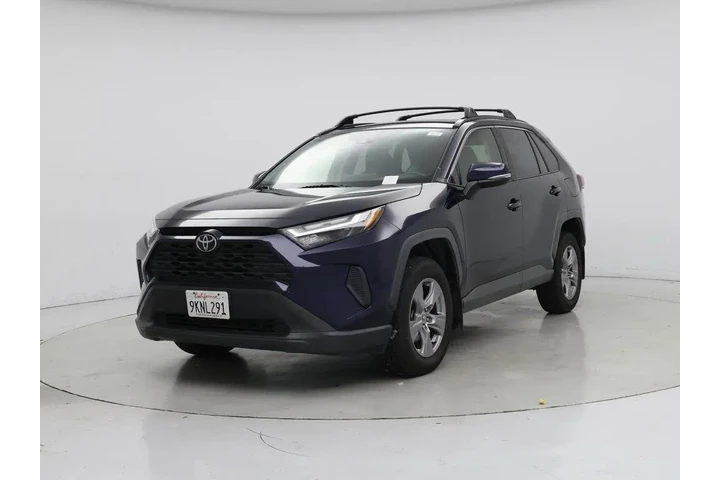 $28998 : Toyota RAV4 2023 XLE 4dr SUV image 4