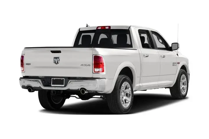 $28000 : Ram 1500 2017 4x2 Laramie 4d image 3