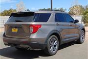 $31425 : 2021 Explorer XLT thumbnail