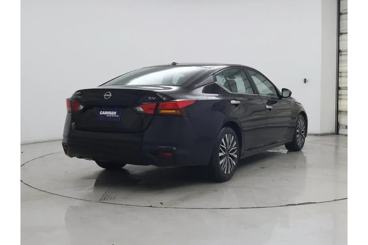 $19998 : Nissan Altima 2023 2.5 SV 4d image 8